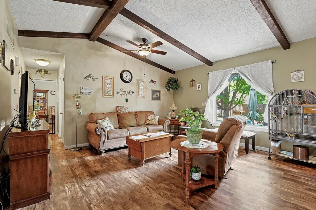 533 E Parkwood Rose Hill KS 67133