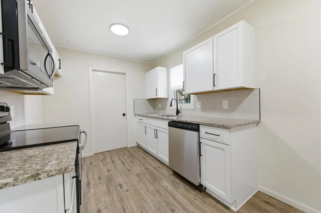 1531 E Crowley Wichita KS 67216