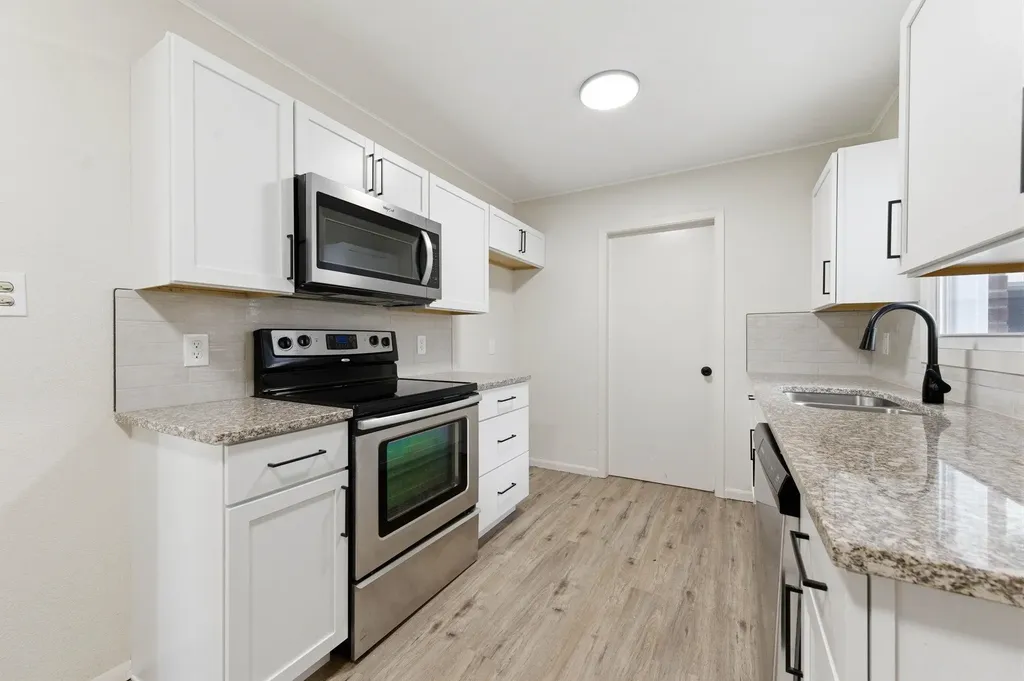 1531 E Crowley Wichita KS 67216