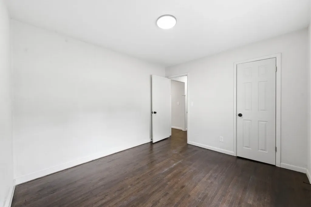 1531 E Crowley Wichita KS 67216