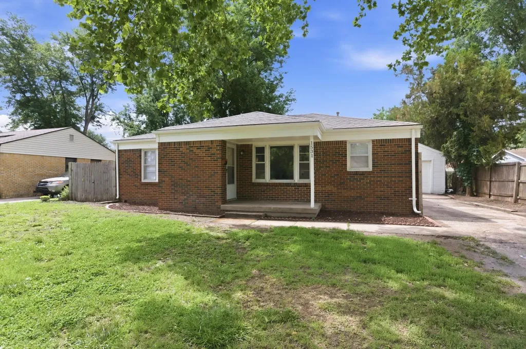 1531 E Crowley Wichita KS 67216