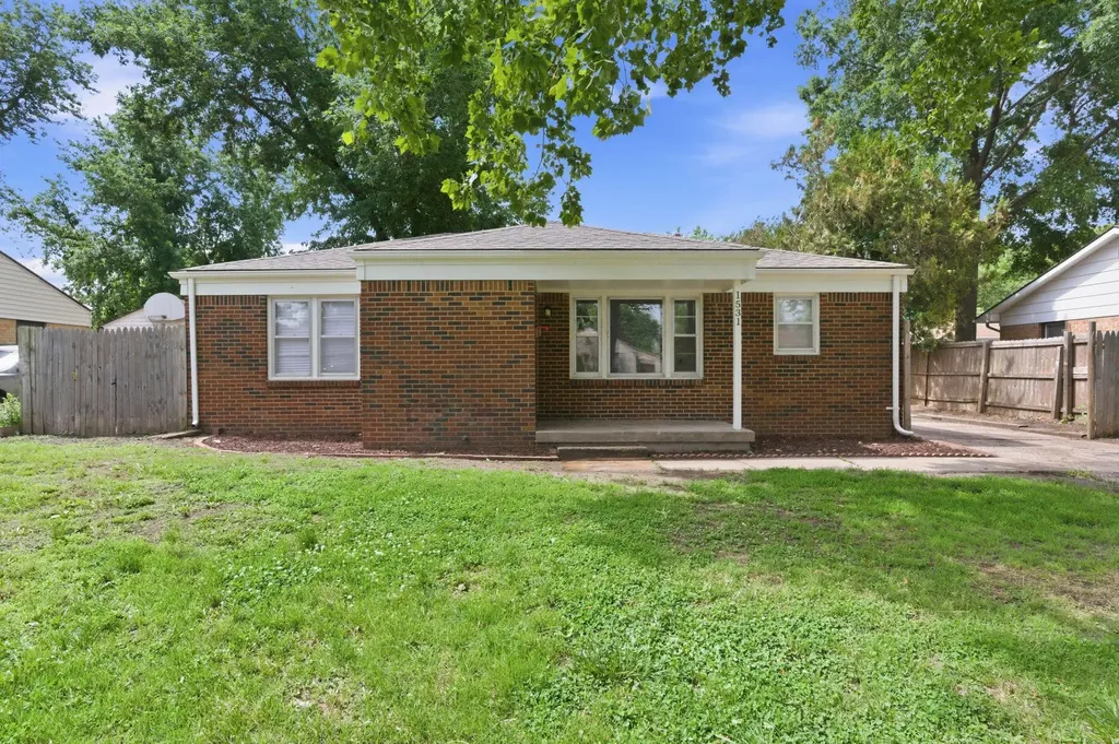 1531 E Crowley Wichita KS 67216