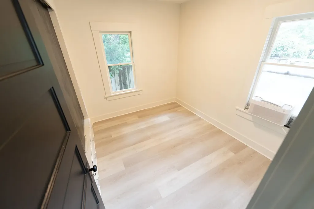418 N Houser El Dorado KS 67042