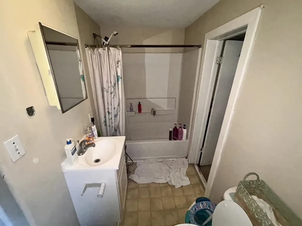 1301 S Vine Street Wichita KS 67213
