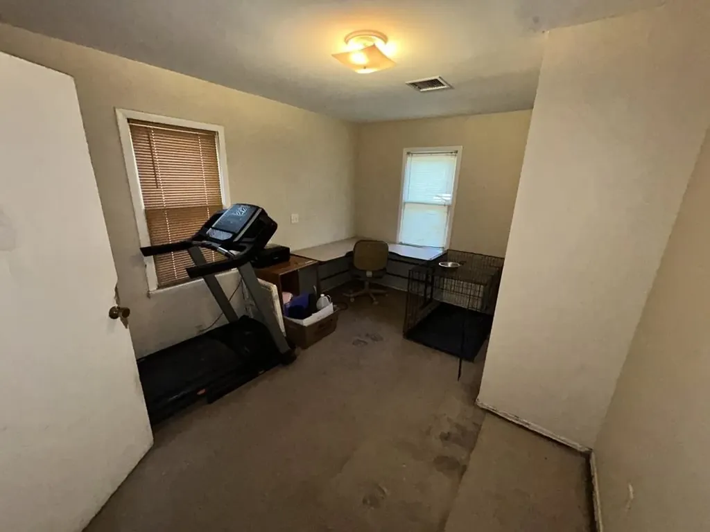 1301 S Vine Street Wichita KS 67213