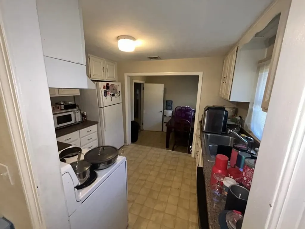 1301 S Vine Street Wichita KS 67213
