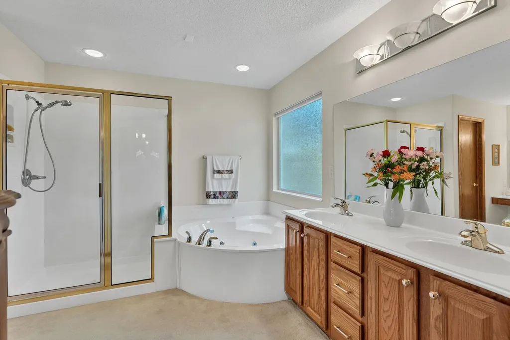 12609 W Hardtner Circle Wichita KS 67235