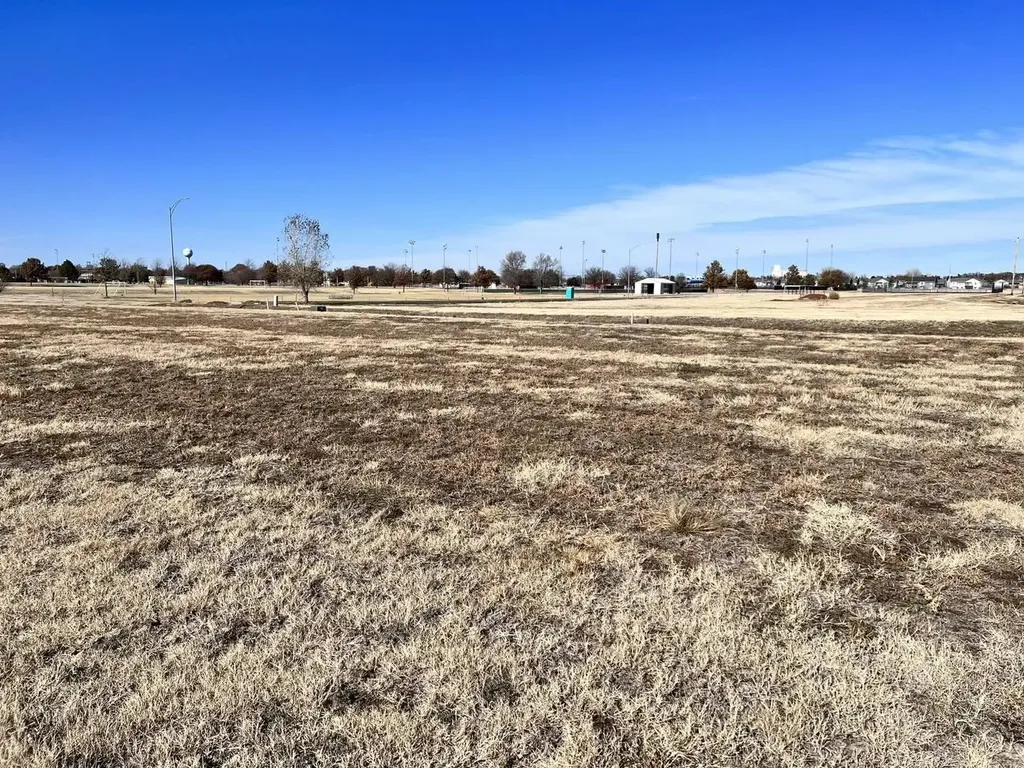 1208 E Park Glen Street Clearwater KS 67026