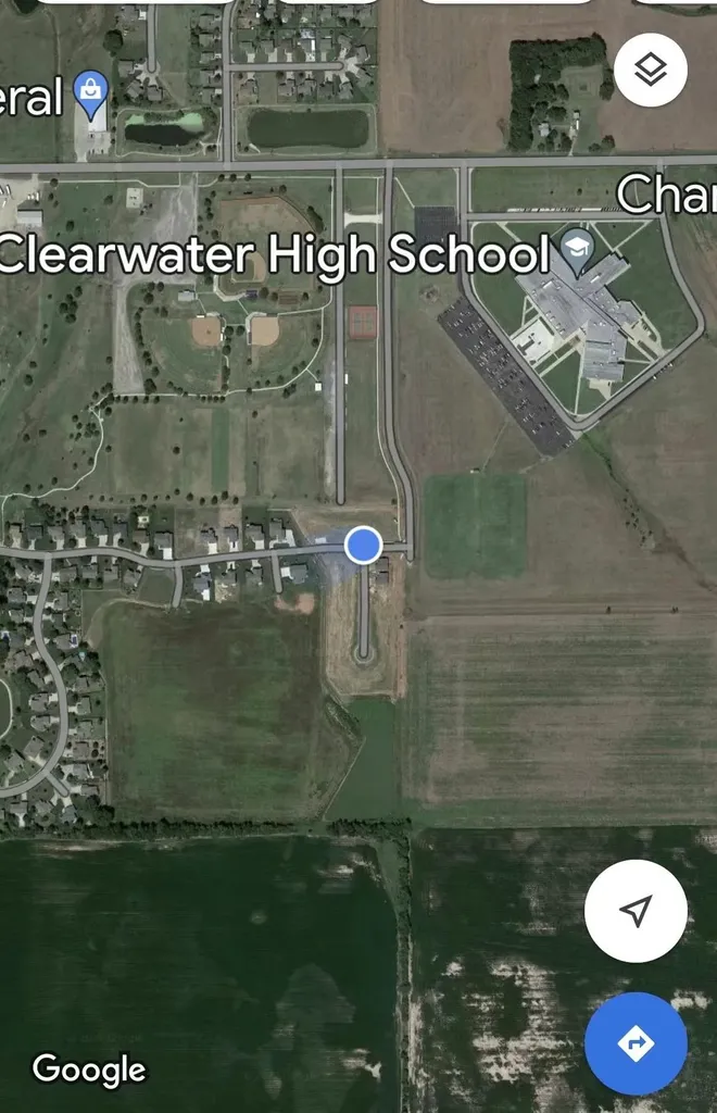 1216 E Park Glen Street Clearwater KS 67026