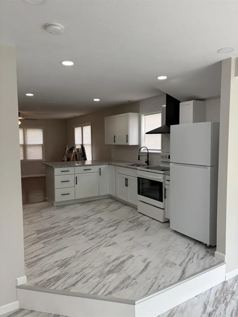 428 N Clayton Avenue Wichita KS 67203