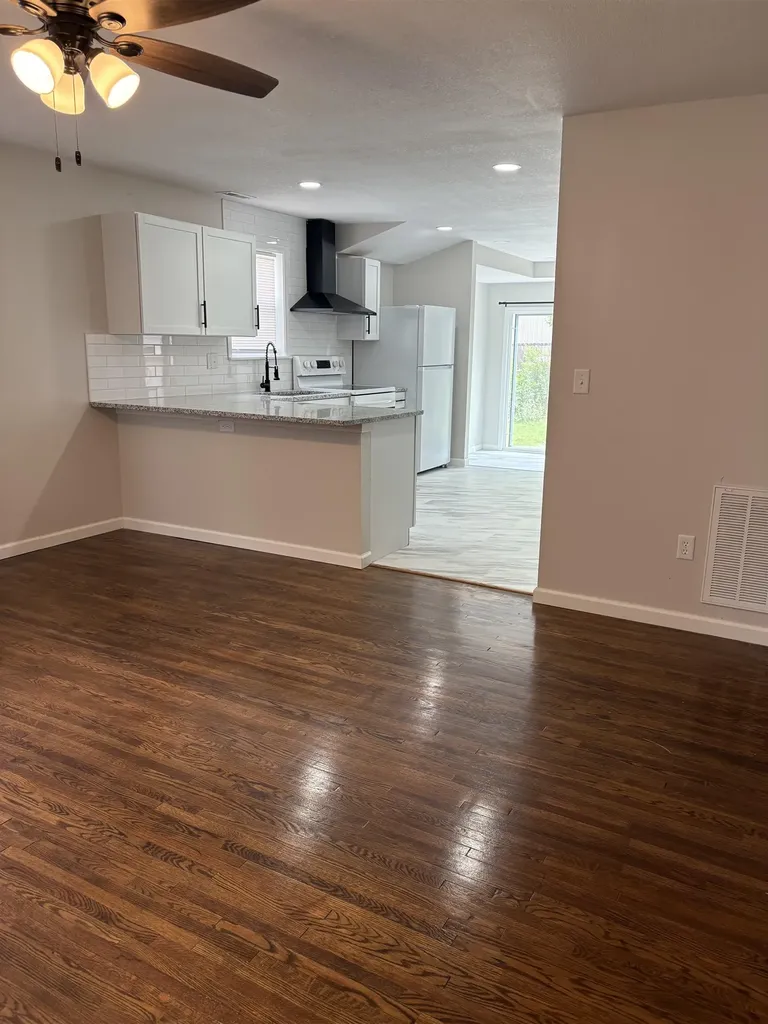 428 N Clayton Avenue Wichita KS 67203