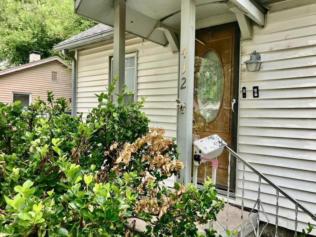 412 N Saint Paul Wichita KS 67203