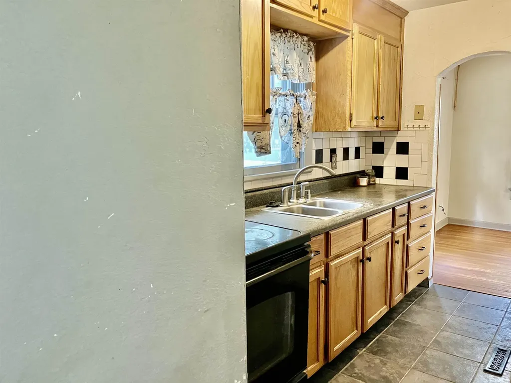 412 N Saint Paul Wichita KS 67203