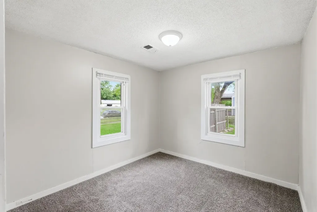 3317 W 9th Street N Wichita KS 67203