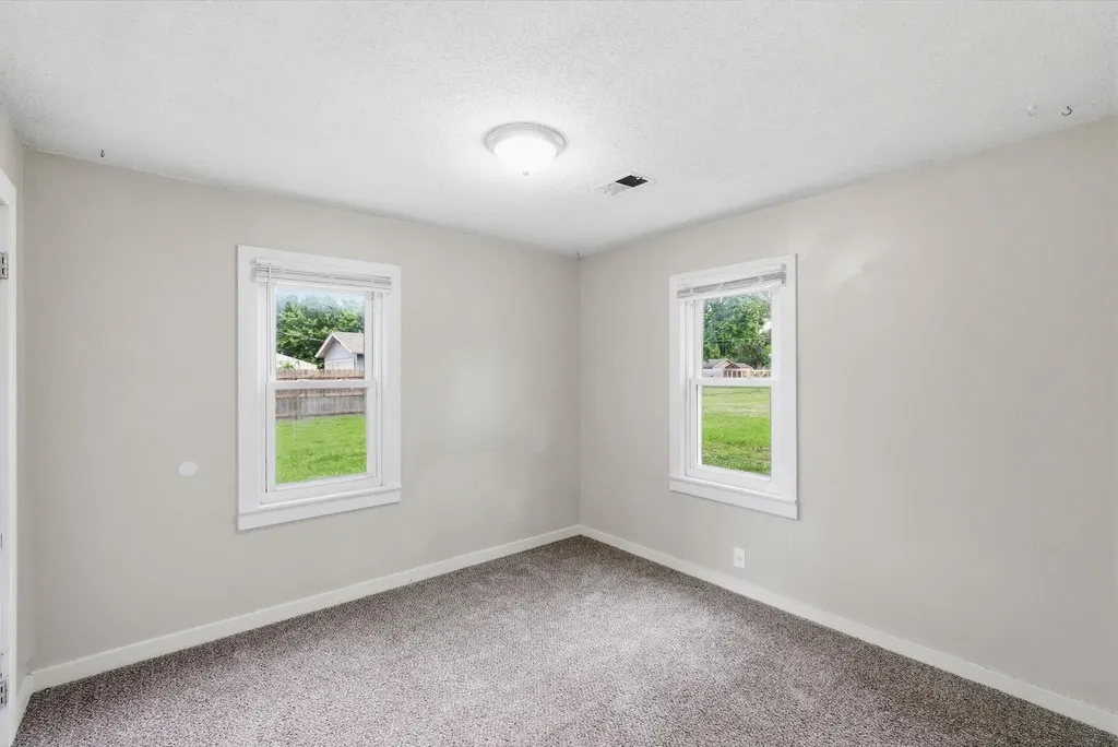 3317 W 9th Street N Wichita KS 67203