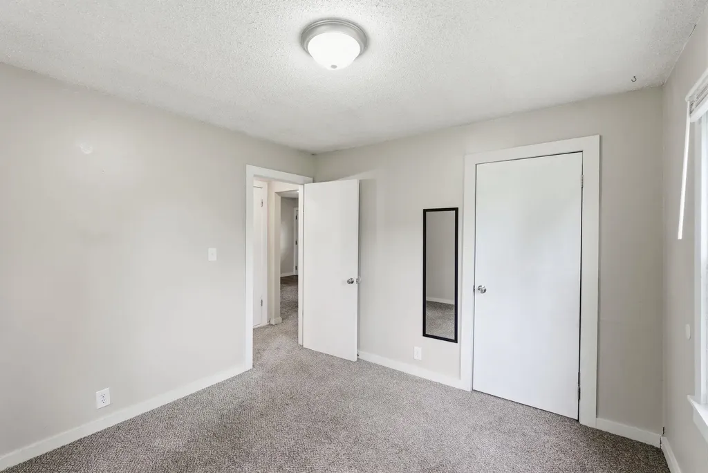 3317 W 9th Street N Wichita KS 67203