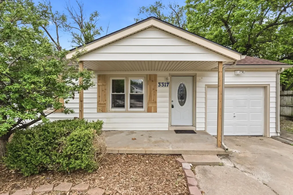 3317 W 9th Street N Wichita KS 67203
