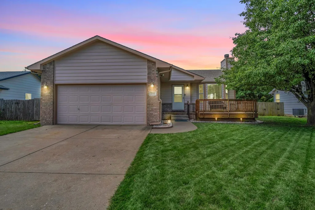 215 Sutton Newton KS 67114