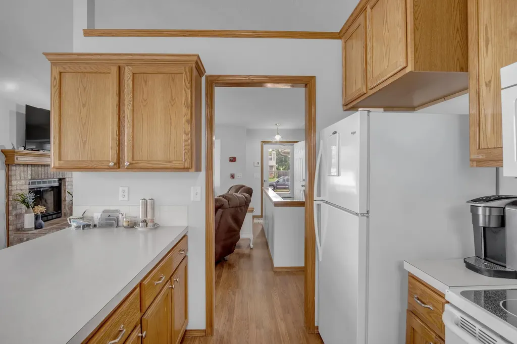 215 Sutton Newton KS 67114