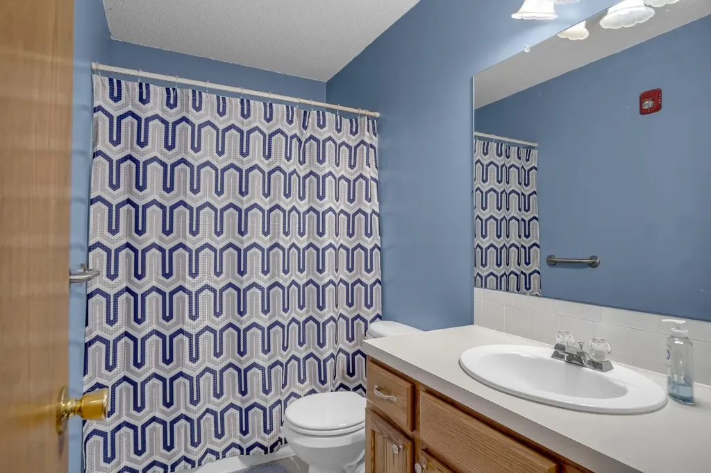 215 Sutton Newton KS 67114