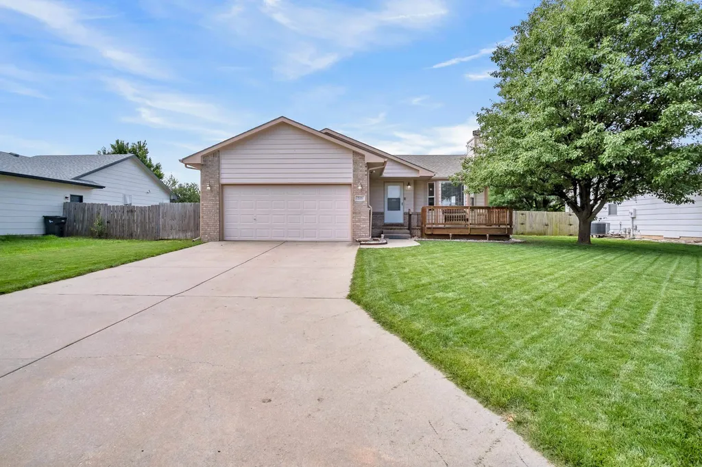 215 Sutton Newton KS 67114