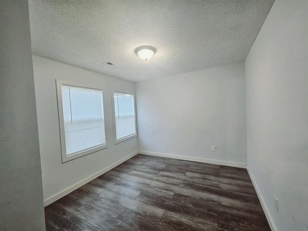 3827-3829-3231 E Cessna Street Wichita KS 67210