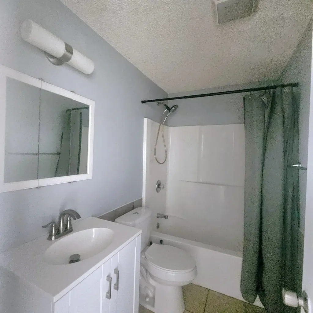 3827-3829-3231 E Cessna Street Wichita KS 67210
