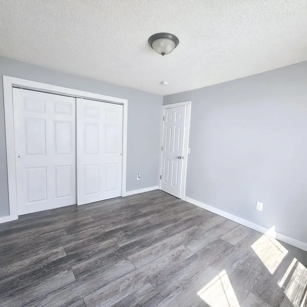 3827-3829-3231 E Cessna Street Wichita KS 67210