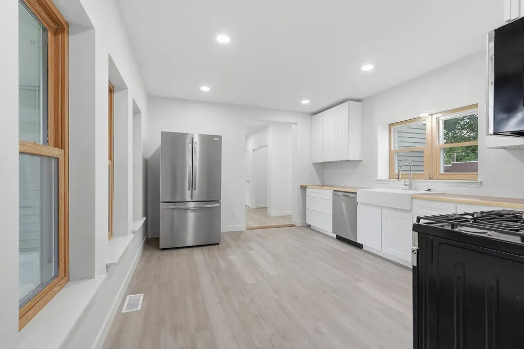 215 W Main Street Herington KS 67449