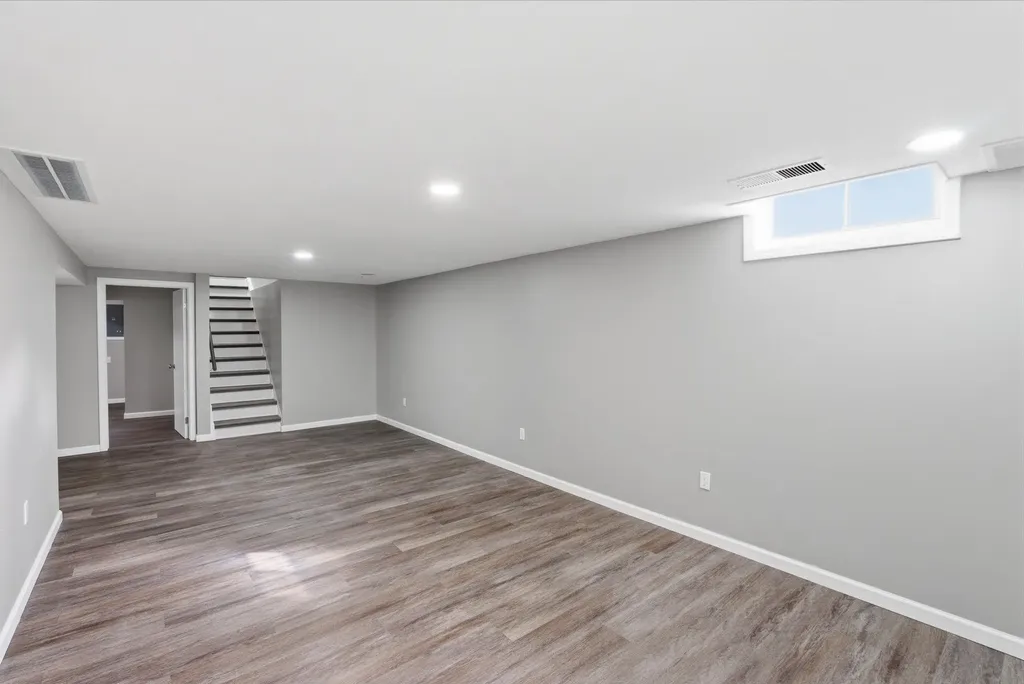 6720 E Zimmerly Street Wichita KS 67207