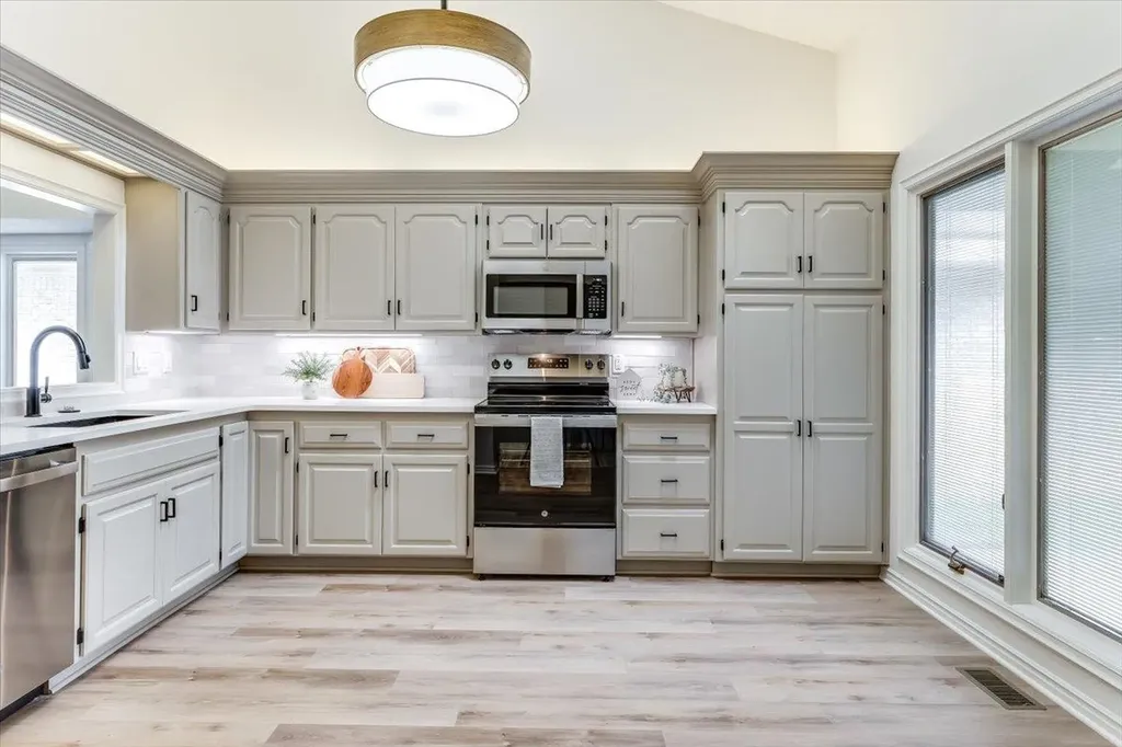 3153 W Keywest Street Wichita KS 67204