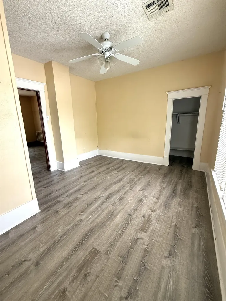 202 N Madison Avenue Anthony KS 67003