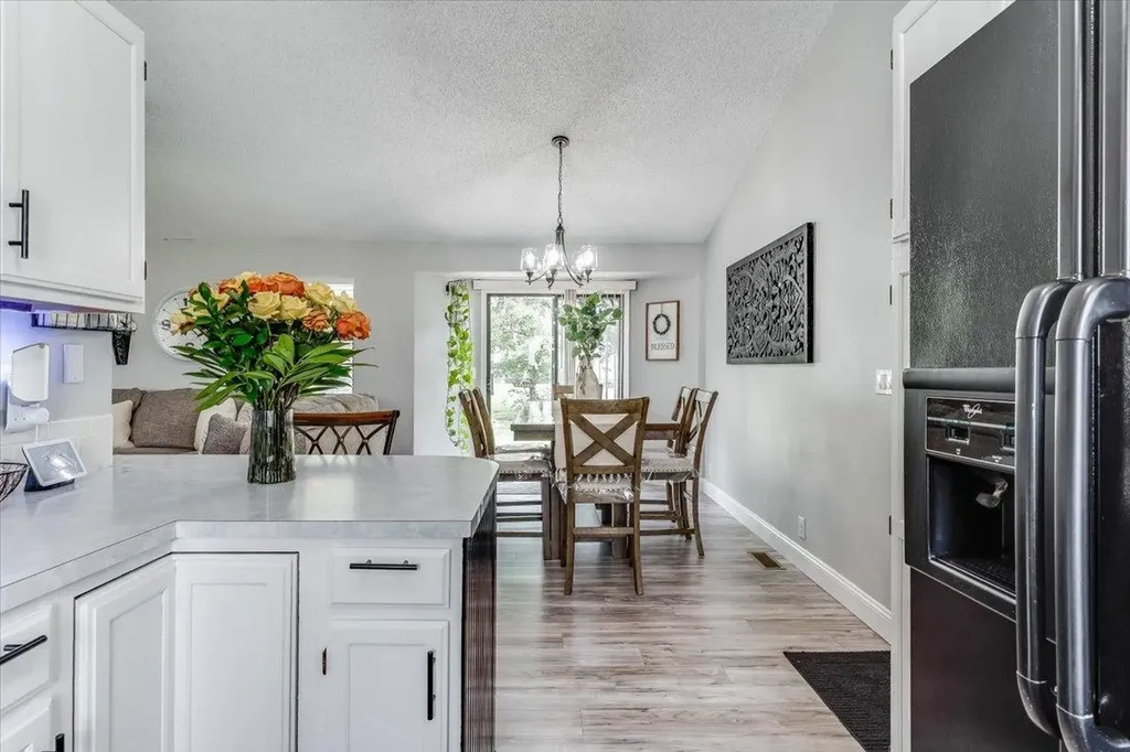 405 N Morris Rose Hill KS 67133
