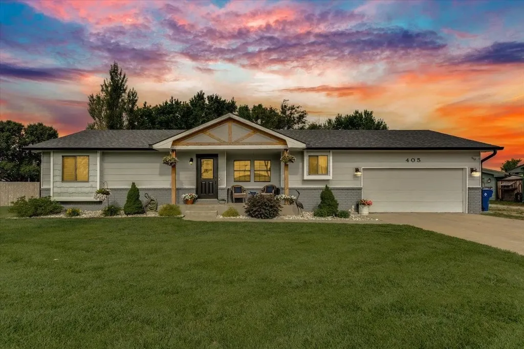 405 N Morris Rose Hill KS 67133