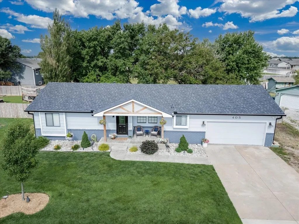 405 N Morris Rose Hill KS 67133