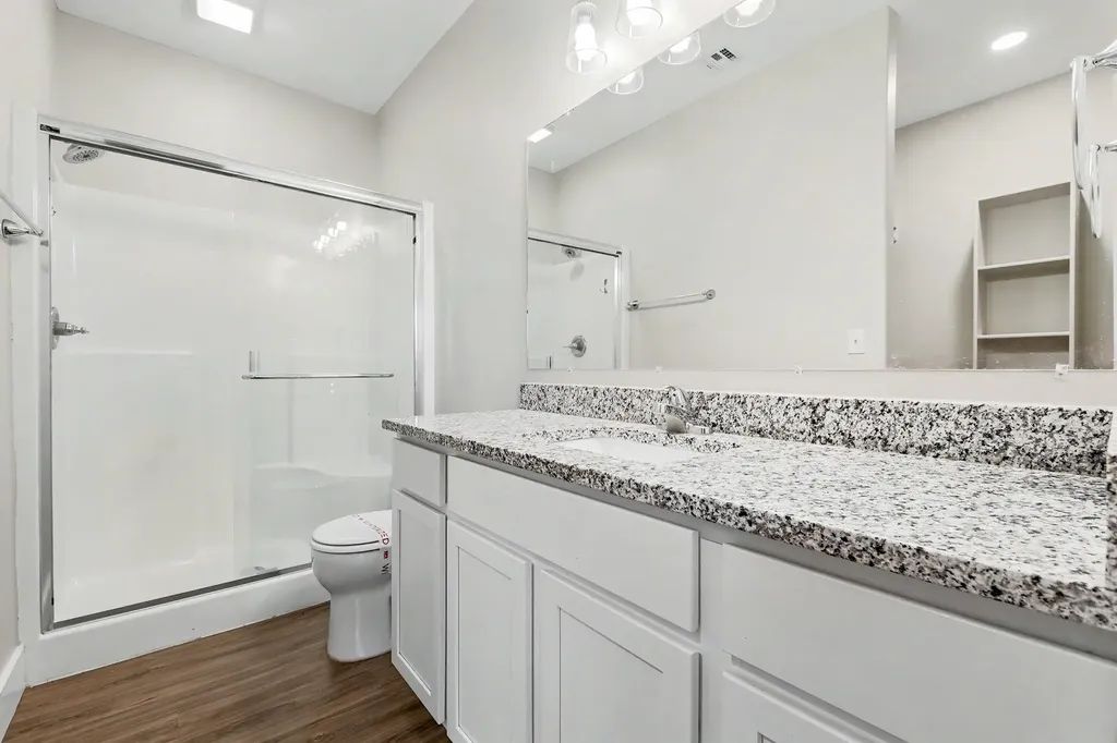 5752 E Bristol Wichita KS 67220