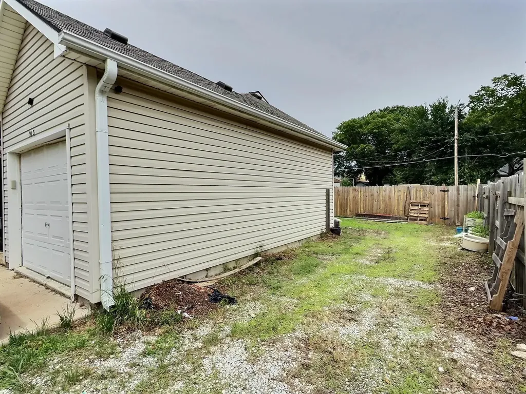 913 N C Street Wellington KS 67152