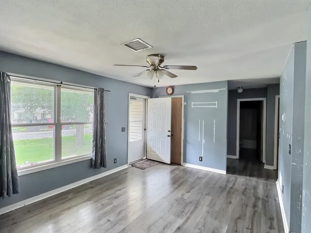 913 N C Street Wellington KS 67152