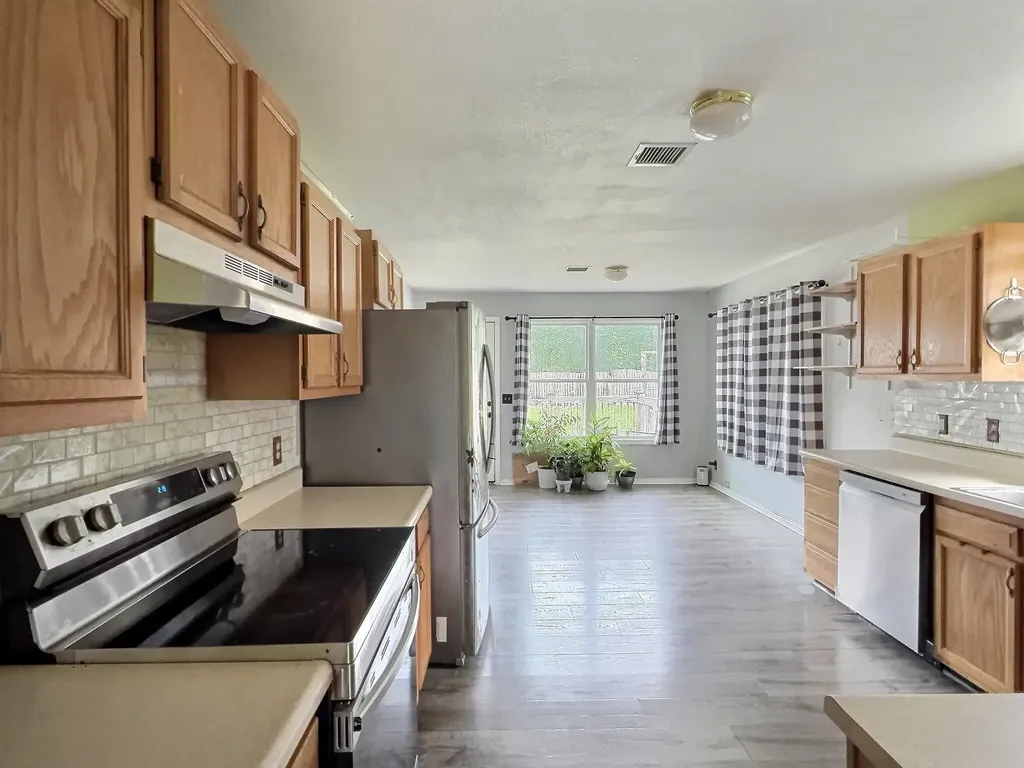913 N C Street Wellington KS 67152