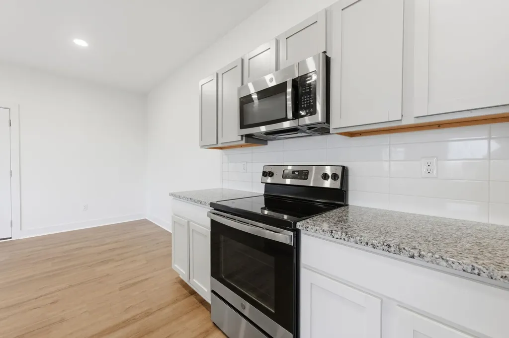 5794 E Bristol Wichita KS 67220