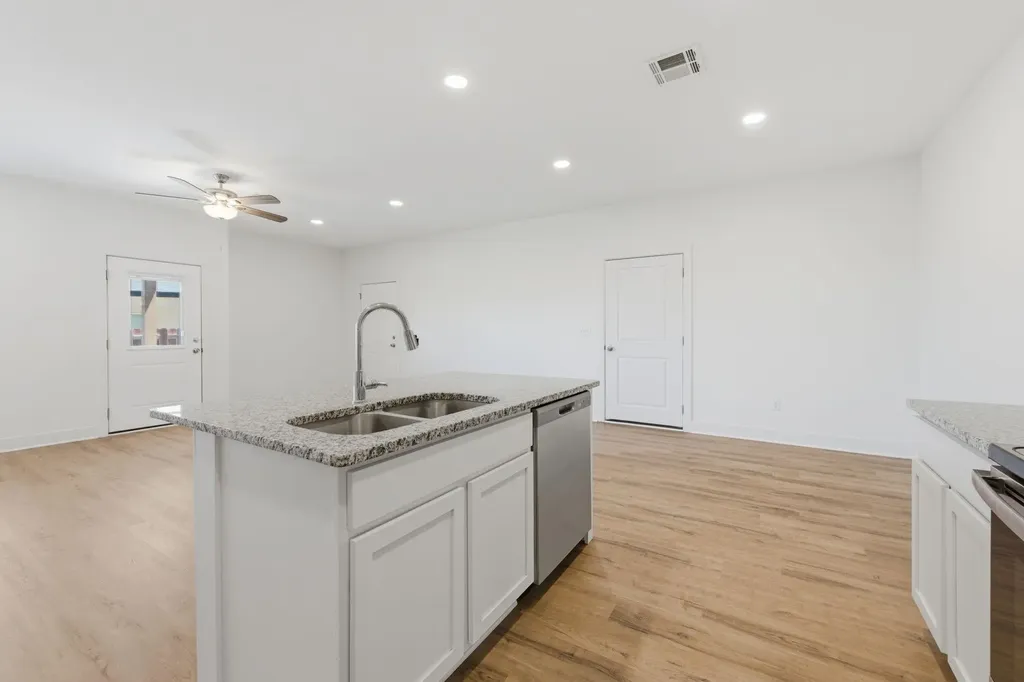 5794 E Bristol Wichita KS 67220