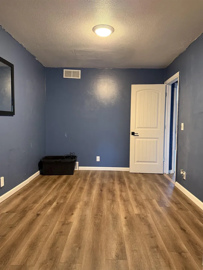 3927 W 20th Street Wichita KS 67203