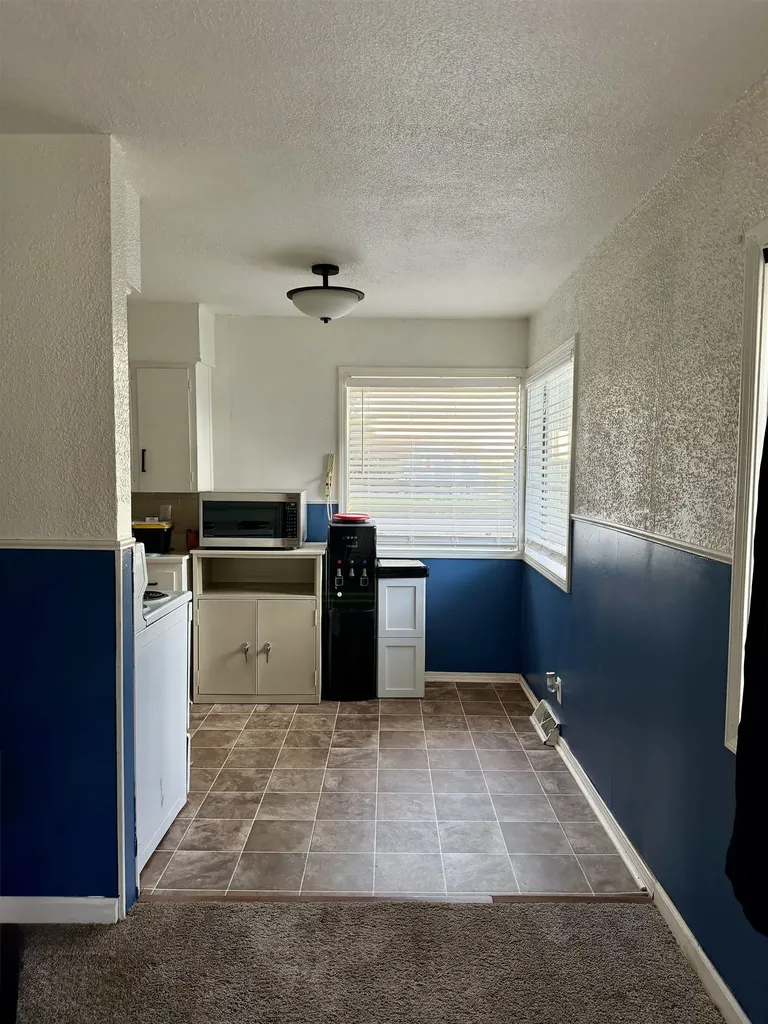 3927 W 20th Street Wichita KS 67203