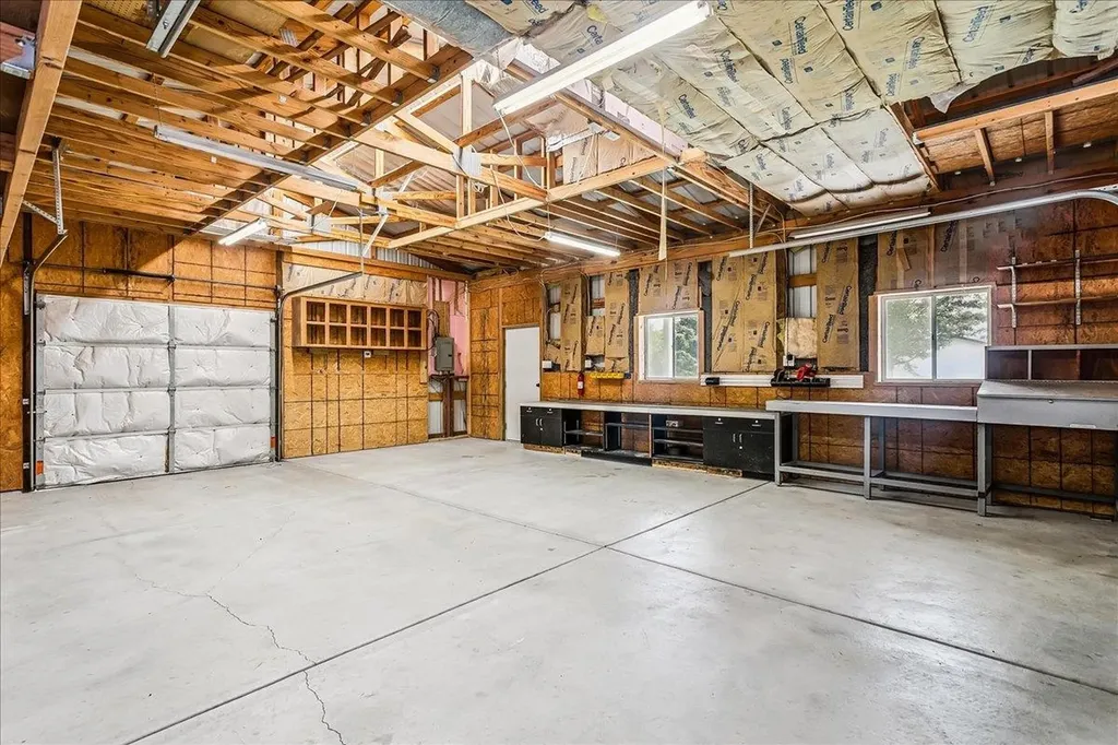 12788 SW 94th Street Andover KS 67002