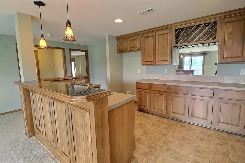2300 N Sawgrass Circle Derby KS 67037