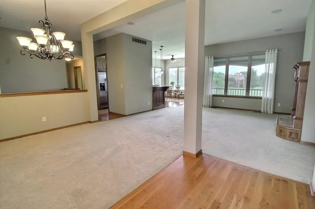 2300 N Sawgrass Circle Derby KS 67037
