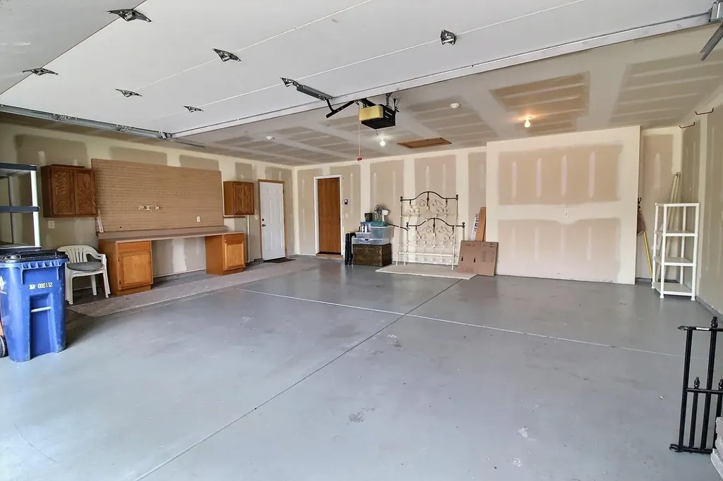 2300 N Sawgrass Circle Derby KS 67037