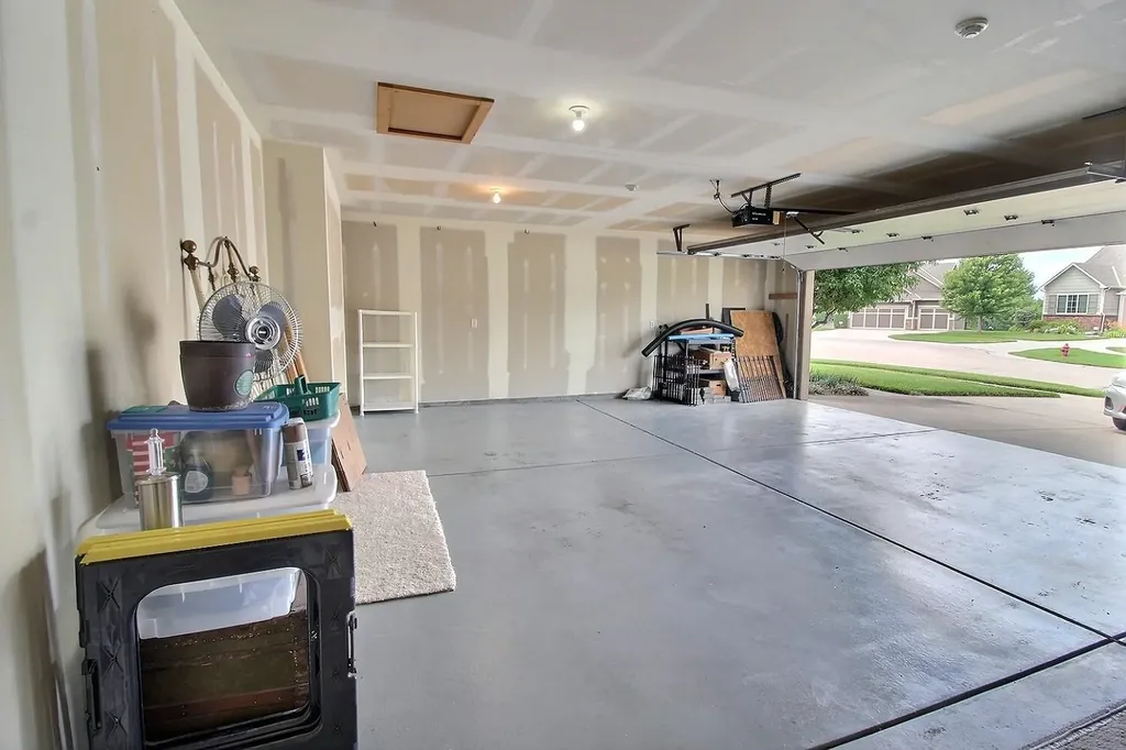 2300 N Sawgrass Circle Derby KS 67037