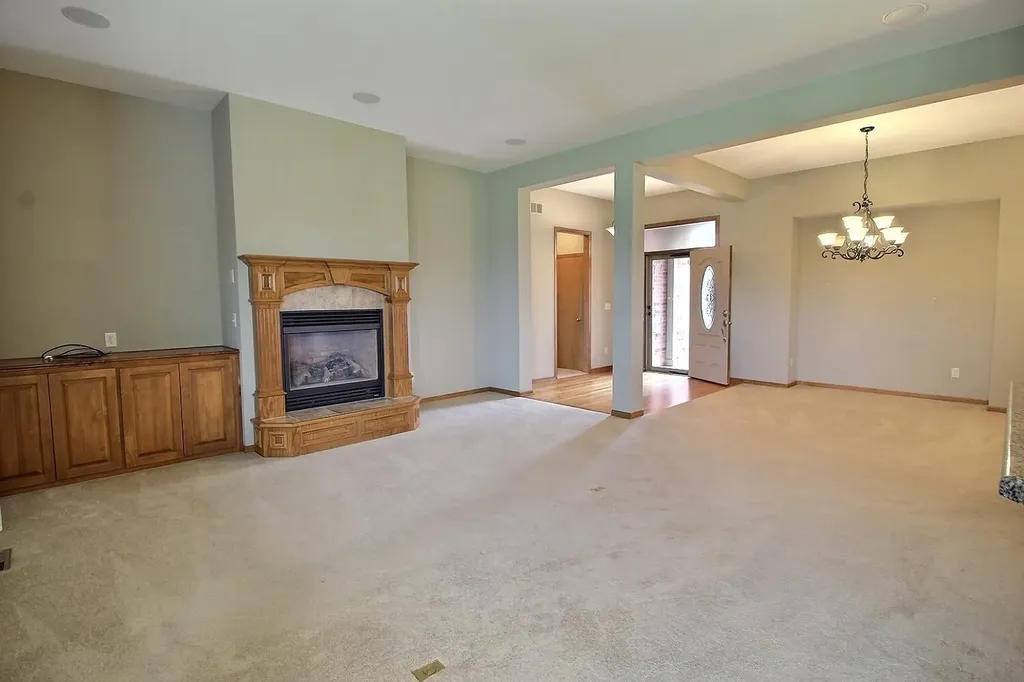 2300 N Sawgrass Circle Derby KS 67037