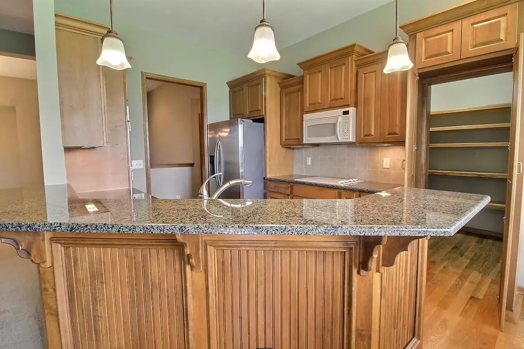 2300 N Sawgrass Circle Derby KS 67037